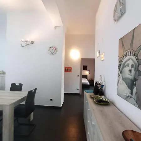 Feriehus Casa Indipendente Centro Strorico *
